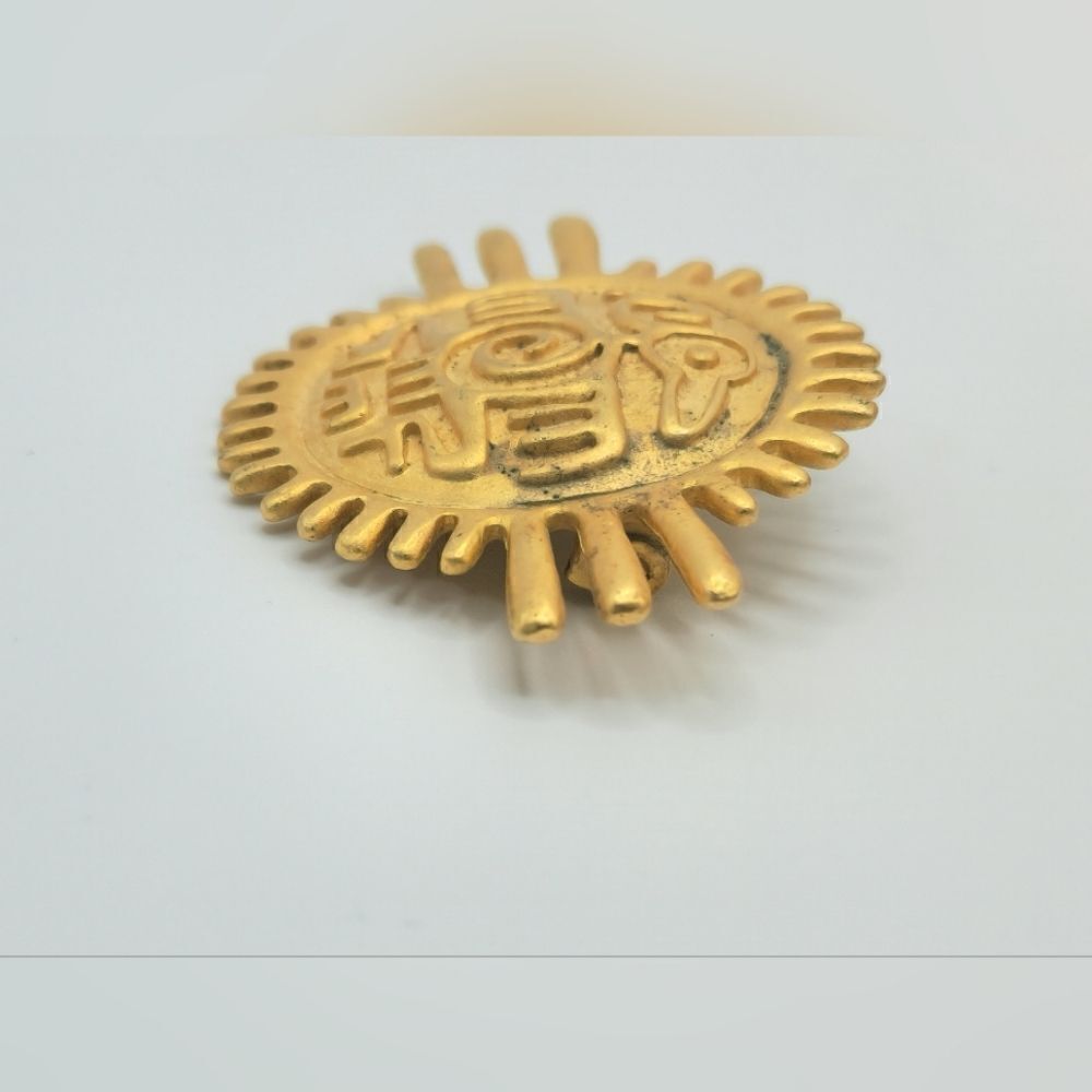 Vintagesigned Gold Native Thunderbird Brooch - image 2